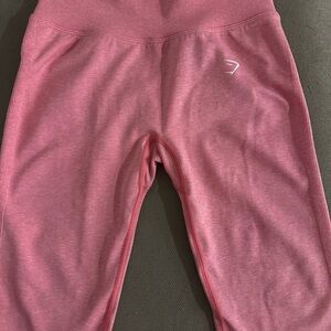 Gymshark Woman Butt lifting Pink Leggings